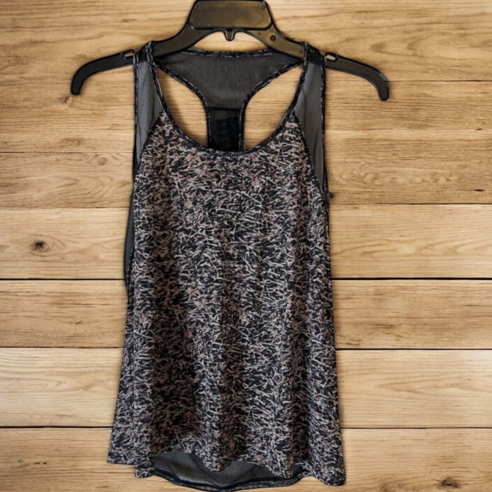 Lululemon 6  Salutation Tank Mini Ripple‎ Boom Pink Black